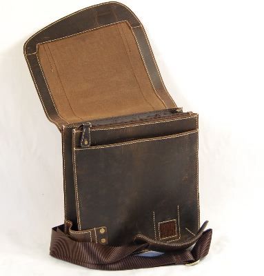 Distressed Leather Messenger Bag (92978)